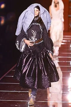 Look 19